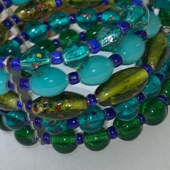 Multilayered Wire Blue and Green Glass Bracelet - Picture 7 of 12